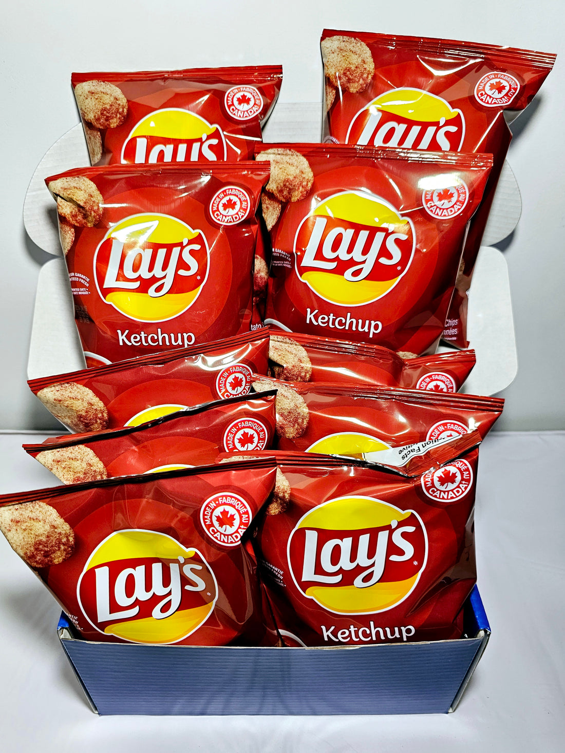 Lays Ketchup Chips Box - pack of 10, Canadian Chips,Delicious  Lays Ketchup Chips